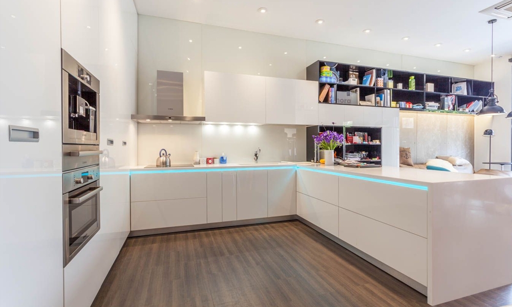 Tủ bếp gỗ An Cường Acrylic kiểu chữ U cao cấp Mẫu 010